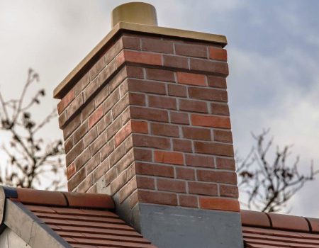 UK_MKT_PHO_PSH_ROF_BRICK_CHIMNEY_001 UK_MKT_PHO_PSH_ROF_BRICK_CHIMNEY_001